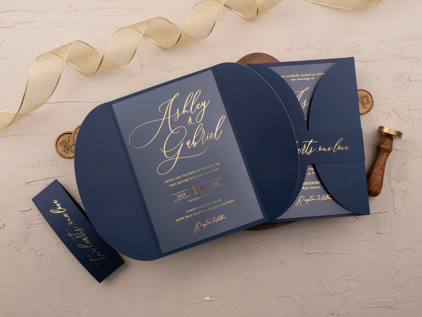 Curved navy blue jacket wedding invitation with acrylic center card