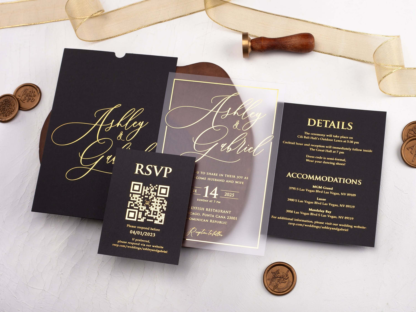 Acrylic Wedding Invitation with Black Sleeve Envelope