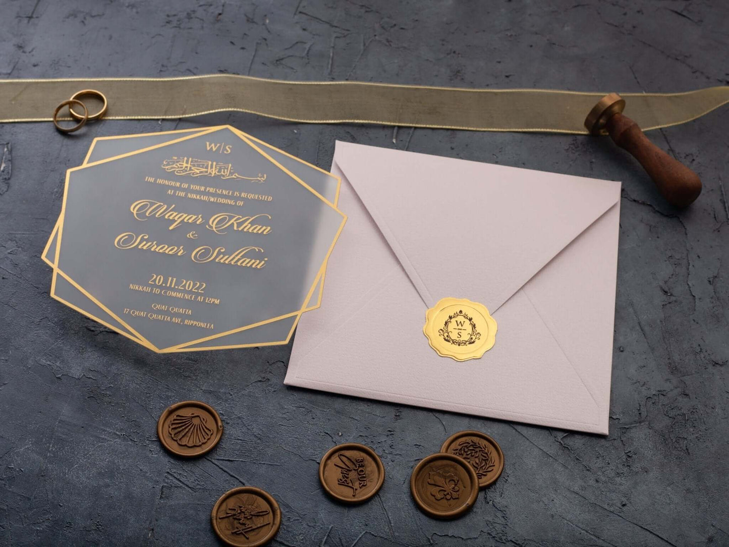 Acrylic Muslim Wedding Invitation with Blush Pink Envelope