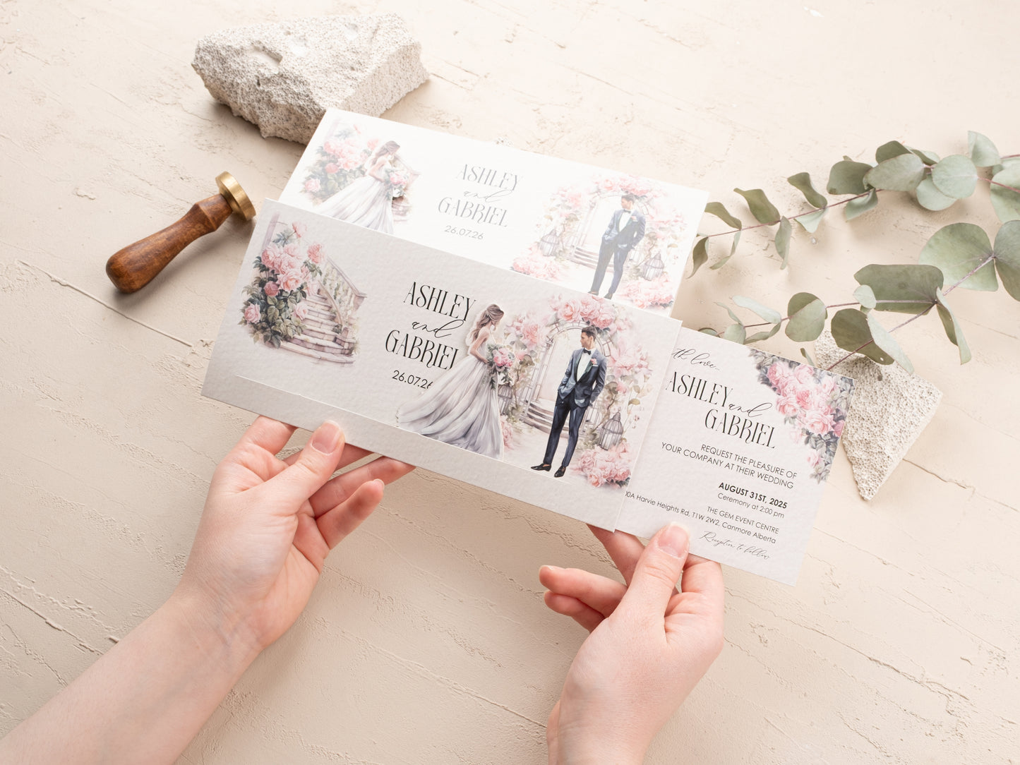 Elegant Slide Wedding Invitation - Floral Design